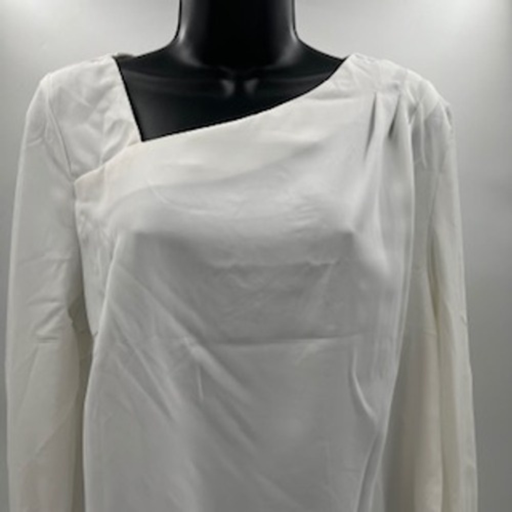 Evaless Womens White Asymmetrical Neckline Blouse Smocked Cuff Size M NWT - Picture 4 of 11